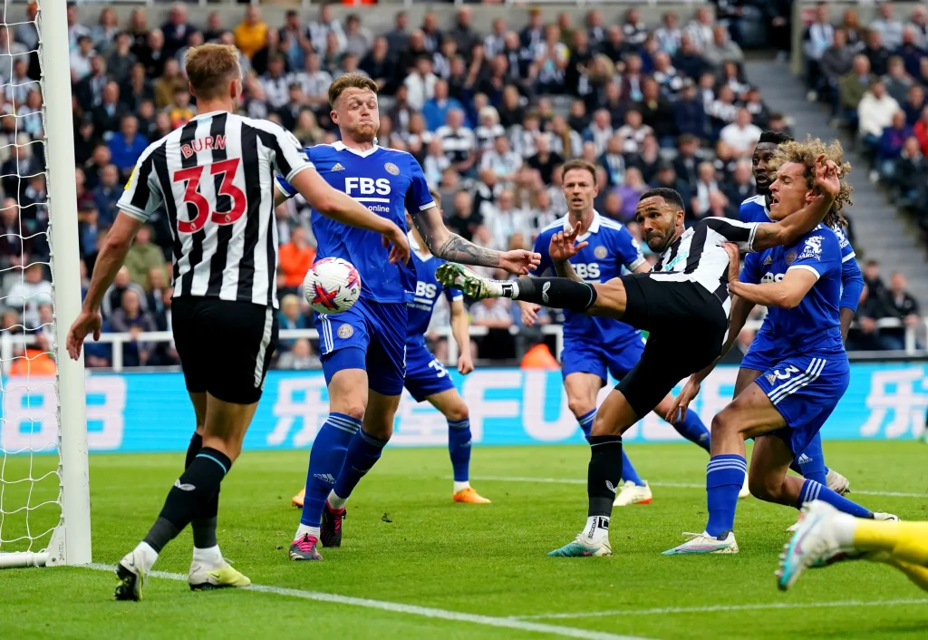 Nhận định newcastle vs leicester city